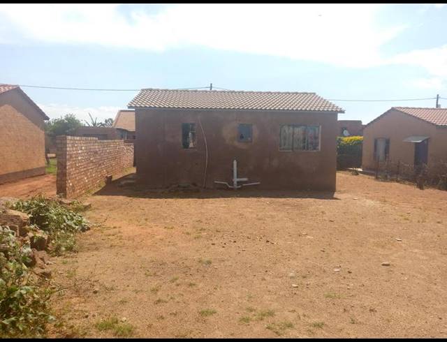 2 BEDROOM HOUSE FOR SALE IN SOSHANGUVE SOUTH